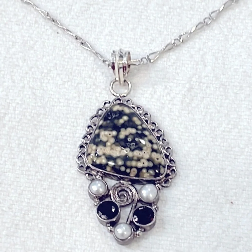 Sterling silver real pearls natural stone Large pendant unique link chain